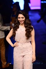 Tamannaah Bhatia on Day 4 at Lakme Fashion Week 2015 on 21st March 2015